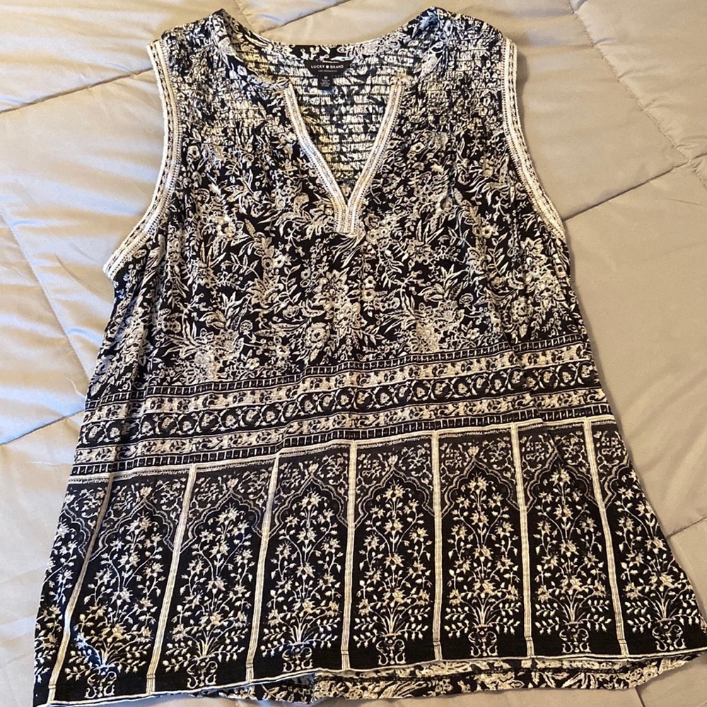 Lucky Brand women’s sleeveless shirt black/tan size M